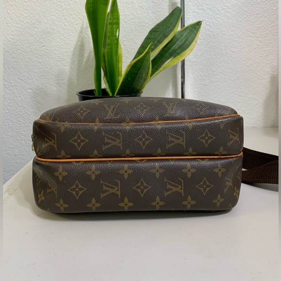 💕👜LOUIS VUITTON Reporter PM Crossbody Shoulder Bag Monogram Leather - Picture 4 of 16